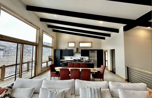 Silverthorne House | Summit Sky Ranch Luxury Retreat
