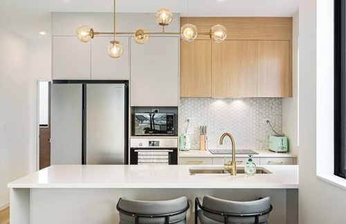 Auckland Central Business District House | Summit Style Living with garden and Free parking Unit 2