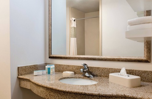 Gillette Hotel | Summit Suites