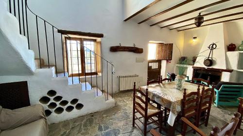 Taberno Villa | Sumptuous villa in Taberno with private pool