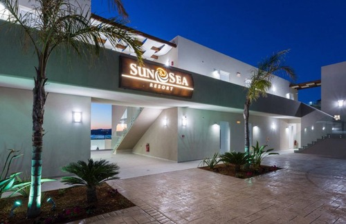 Plaka Apartment | Sun and Sea Plus Resort Hotel