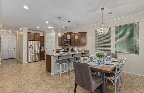 Sun City House | Sun City Heated Pool Home! Peaceful, Sleeps 8, Office!