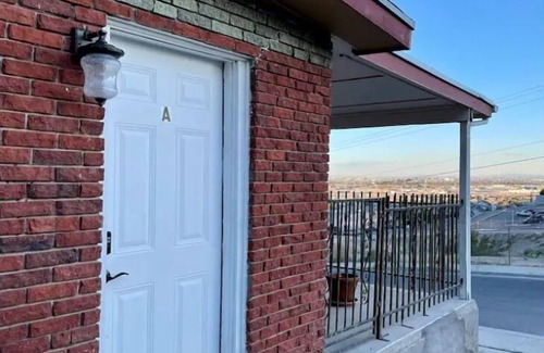 El Paso House | Sun City Views
