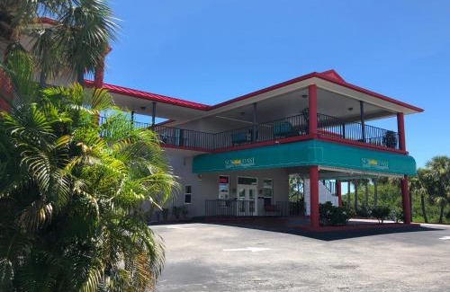 Englewood South Hotel | Sun Coast Inn