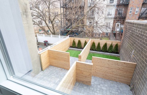Hoboken Apartment | Sun-drenched 3BR Loft With Outdoor Space Near NYC