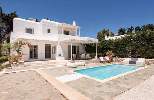 Drios Villa | SUN DROP VILLA I with private pool, on Drios Beach, Paros