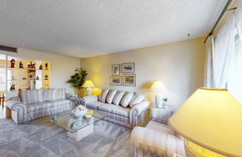 Sun City House | Sun in the City