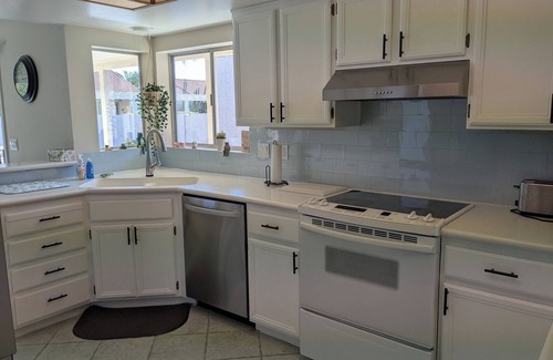 Cottonwood House | Sun Lakes Resort 2 bedroom, 2 bath house with Golf cart