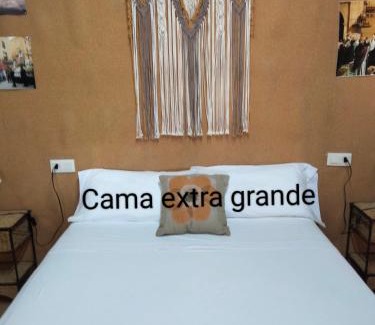Los Arenales del Sol House | Sun & Palm Trees