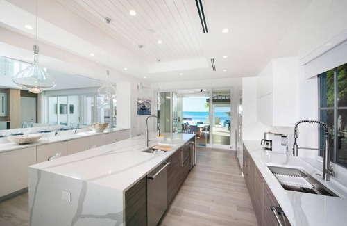 Rum Point Villa | Sun Rays by Grand Cayman Villas