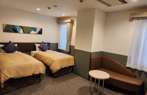Kawasaki Hotel | Sun Royal Kawasaki