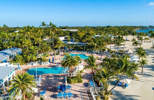 Islamorada House | Sun, Sand, and Relaxation Awaits! Ocean View Accommodation w/Private Patio!