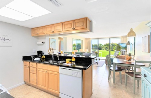 Port Canaveral Condo | Sun & Sand Getaway Double Patio & Steps to Pool & Beach