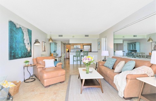 Port Canaveral Condo | Sun & Sand Getaway Double Patio & Steps to Pool & Beach