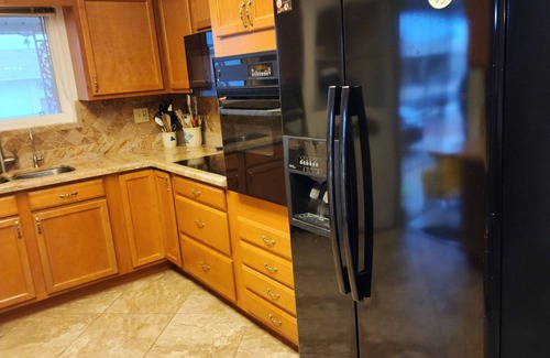 Sun City House | SUN, SUN, SUN! Enjoy spacious home in Sun City Arizona