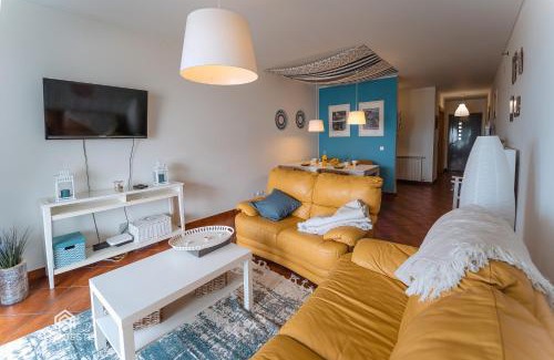 Praia de Santa Cruz Apartment | Sun Wave Apartment - Santa Cruz