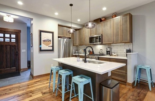Cle Elum House | Suncadia 2 Bdrm with Patio Overlooking the Mountains