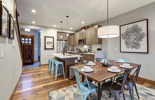 Cle Elum House | Suncadia 2 Bdrm with Patio Overlooking the Mountains