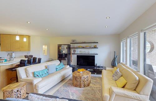 South Padre Island Apartment | Sunchase Beachfront #130