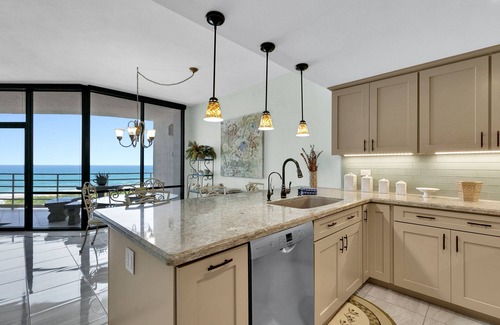 South Padre Island Condo | Sunchase IV Spectacular Views from 9th & 10th floor!