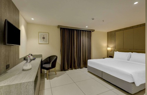 Sayajiganj Hotel | Sunday Hotel Vadodara