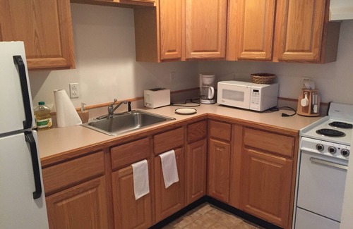 Sunday River Area Apartment | Sunday River Ski In Ski Out Locke Mountain condo with Pool Jacuzzi