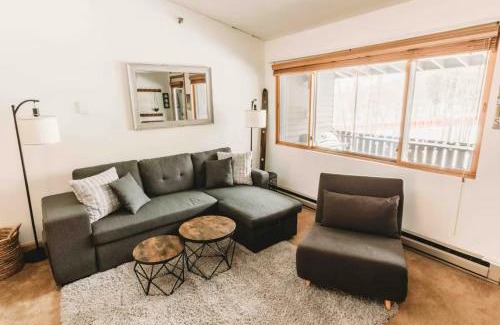 Sunday River Area Apartment | Sunday River Ski In Ski Out Mountain View Condo with Hot Tub Pool and Sauna!