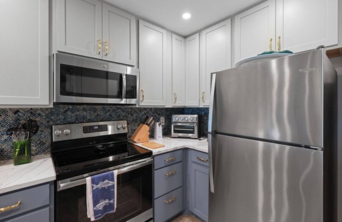 Boca Grande House | Sundown 23 - 2 Bed/2.5 Bath - BEACHFRONT - Close to Restaurants & Shops