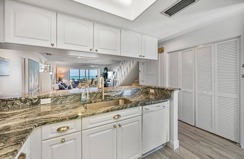Boca Grande House | Sundown 26 - Beachfront - 2 bed/2.5 Bath - Close to Boca Grande Village - Sleeps 4