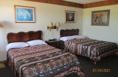 Lincoln Hotel | Sundown Motor Lodge
