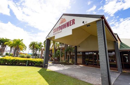 Caboolture Hotel | Sundowner Hotel Motel