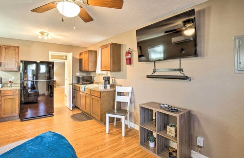 Midtown House | ‘Sunflower Casita’ ~ 2 Miles to Downtown!