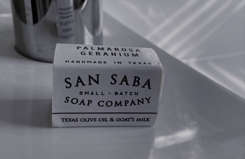 San Saba House | Sunflower Suite @ Wildflower Lodge
