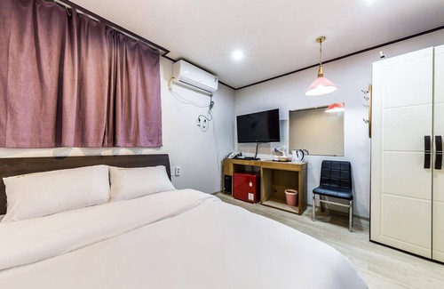 Dongseon-dong Hotel | Sungshin Women's University Cheonil