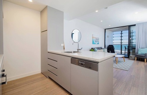 Newcastle Apartment | Sunkissed Surf Sanctuary on Newcastle Beach