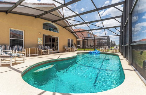 Solana House | Sunkist Getaway Summa