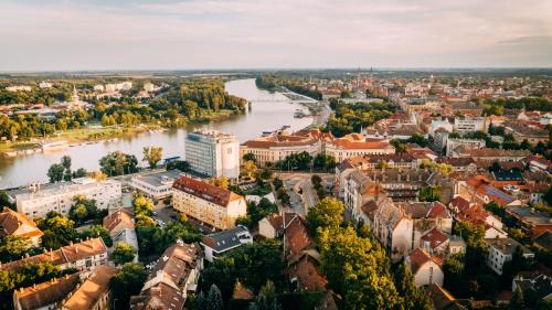 Szeged Apartment | SUNLIGHT GOLD Penthouse Szeged - Exclusive