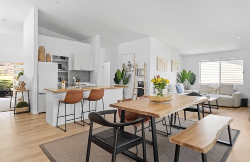 Lake Macquarie City Council House | Sunlight Ridge House