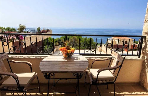 Rezevici Villa | Sunniest Villa Aqua