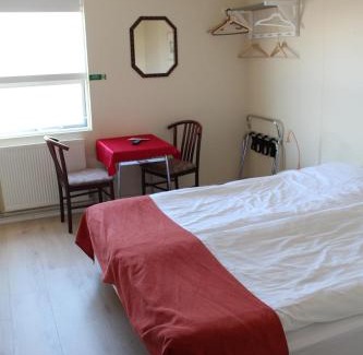 Hofsos House | Sunnuberg Guesthouse