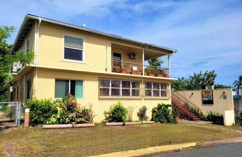 Esperanza Apartment | Sunny 1 bedroom in Esperanza close to everything