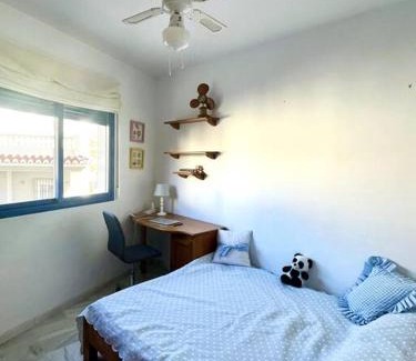 Castell de Ferro Apartment | Sunny 2-bedroom apartment with sea view