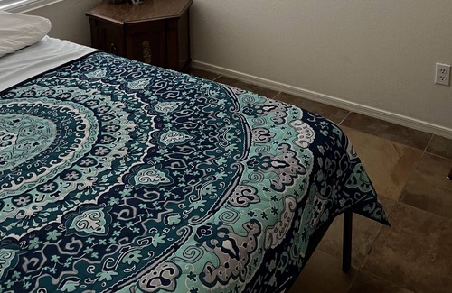 Tucson House | Sunny 2 Bedroom Getaway!