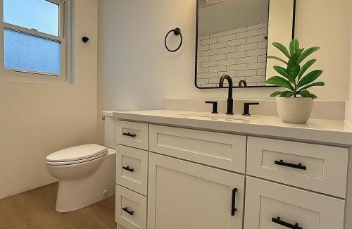 New Port Richey House | Sunny 2BR Getaway Near Beaches