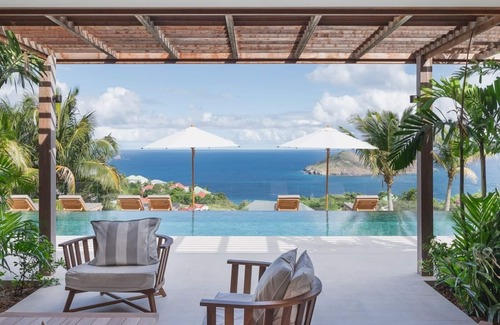Grande Vigie Villa | Sunny 5 BDRM Modern Villa w Ocean Views