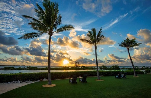 Marathon Apartment | Sunny Adventure | Private Pool. Four Bedroom Villa
