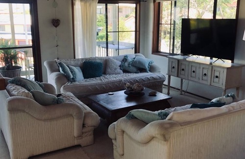 Aroona House | Sunny and Breezey Sunshine Coast family home with pool