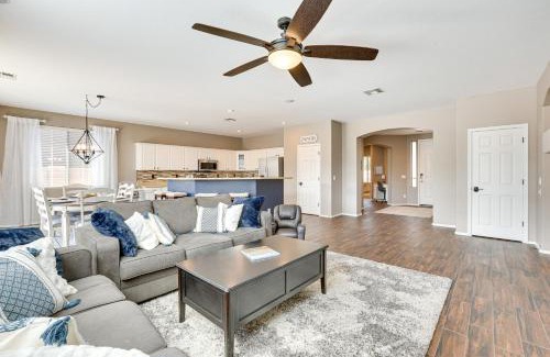 Litchfield Manor House | Sunny Arizona Getaway with Heated Pool and Patio!