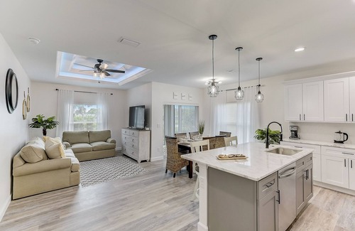 Rotonda West House | Sunny beach/golfing/fishing family gateway!
