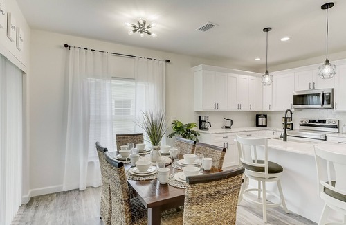 Rotonda West House | Sunny beach/golfing/fishing family gateway!